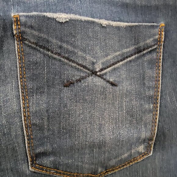 NWT UNPUBLISHED "Kenzie" Designer Denim Blue Jeans Distressed - Womens Size 26 - Picture 4 of 9